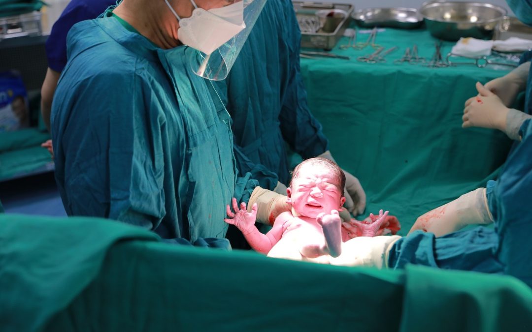 Humanizar la cesárea es respetar el nacimiento