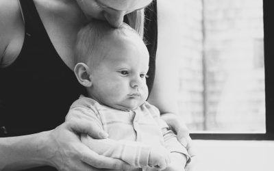 La depresión posparto afecta a la madre y al bebé