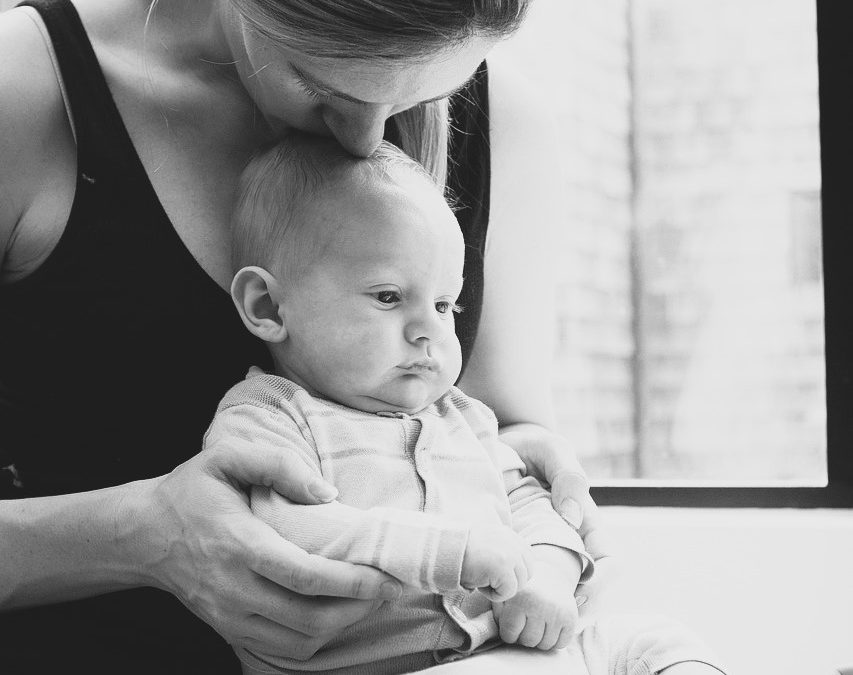 La depresión posparto afecta a la madre y al bebé